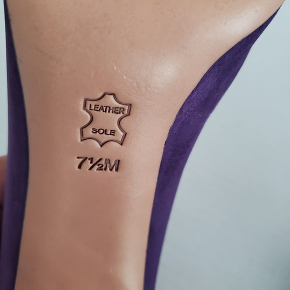 Tory Burch Purple Suede Leather Pumps size 7.5 M. - Picture 13 of 14